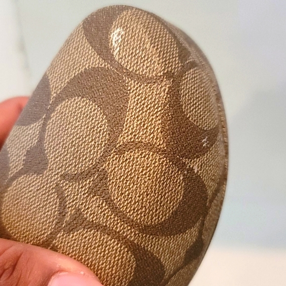 Authentic Coach hard shell Sunglasses Case - Picture 5 of 5